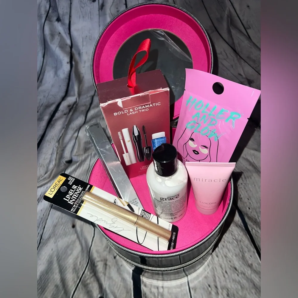 LANCÔME TRAIN CASE BEAUTY BUNDLE (7 pcs total)